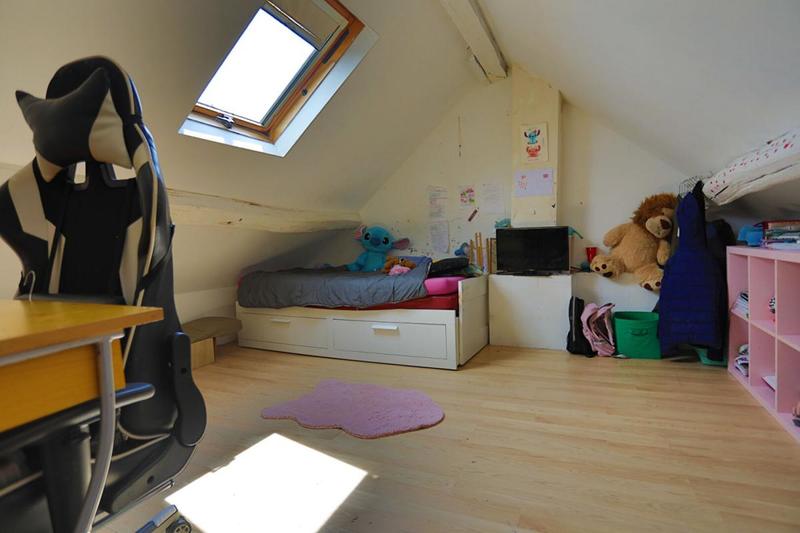 Maison - 135 m² - 7 pièces