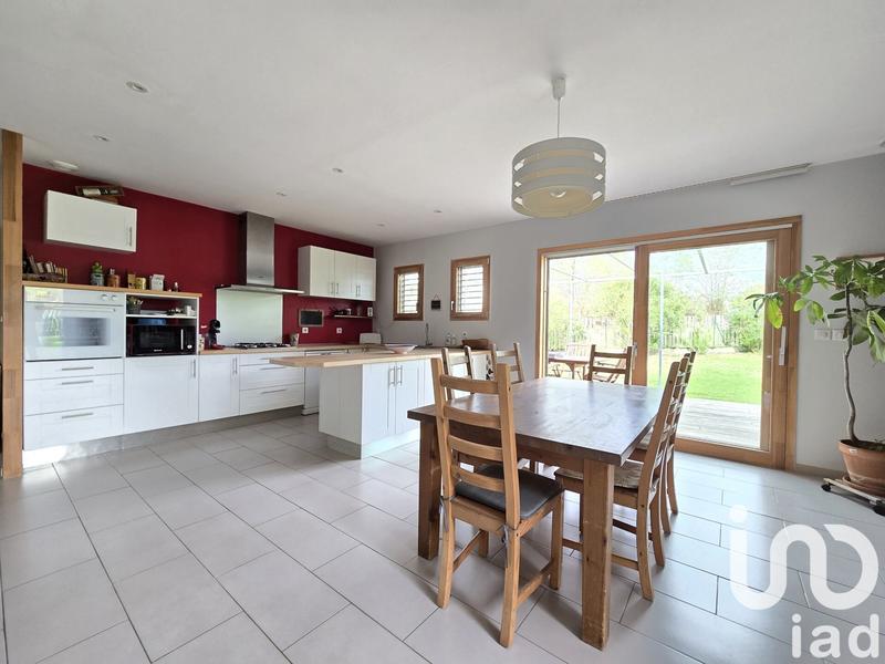 Maison - 127 m² - 5 pièces