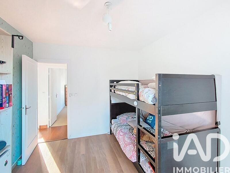 Appartement - 82 m² - 4 pièces