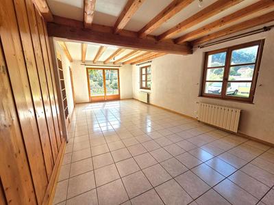 Maison - 205 m² - 9 pièces