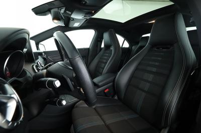 Mercedes Cla 180 Sensation 7g-Dct 122 ch