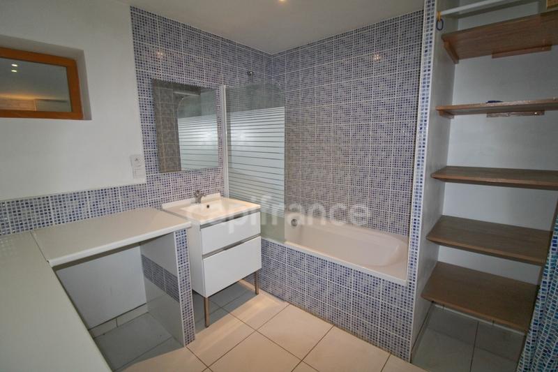 Maison - 173 m² - 6 pièces