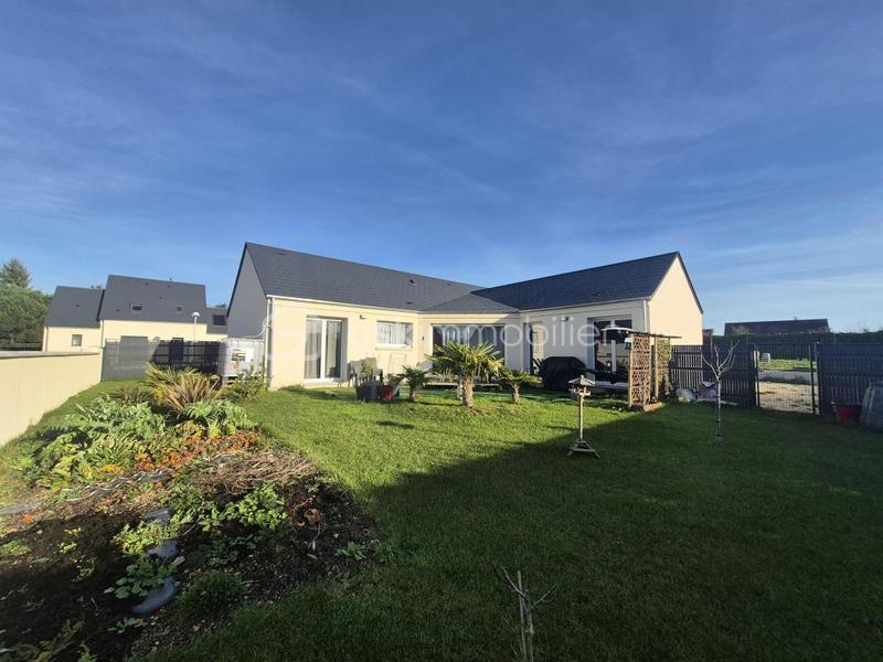 Maison - 101 m² - 5 pièces