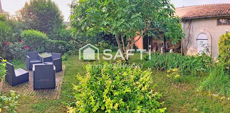 Maison - 247 m² - 7 pièces