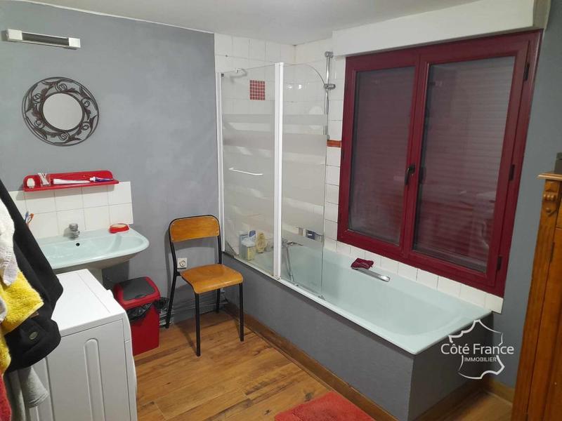 Propriété - 165 m² - 7 pièces