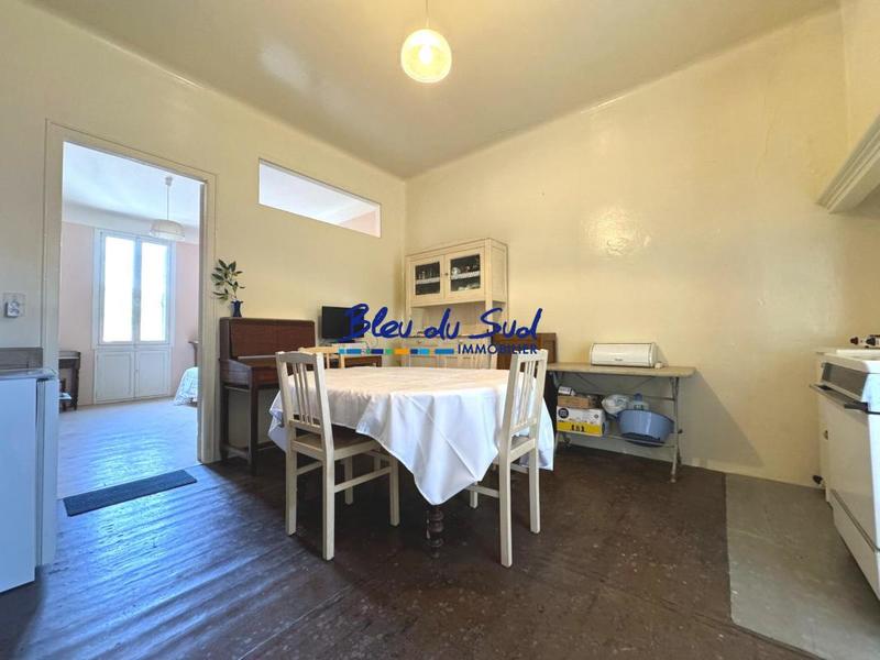 Appartement - 95 m² - 7 pièces