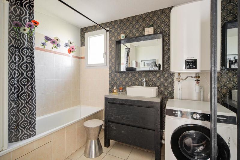 Maison - 93 m² - 4 pièces