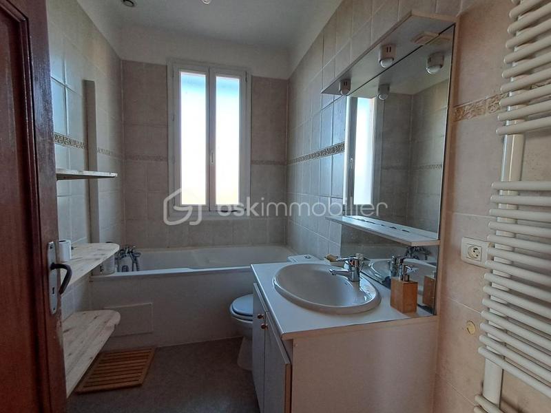 Maison - 176 m² - 6 pièces