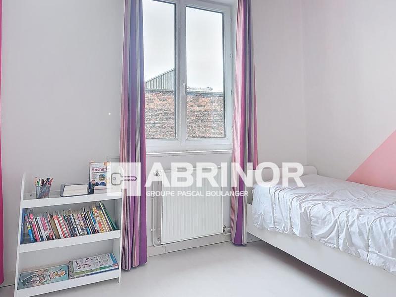 Maison - 83 m² - 4 pièces