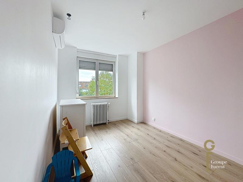 Maison - 180 m² - 5 pièces