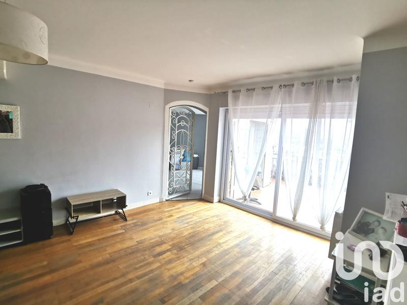 Appartement - 102 m² - 6 pièces