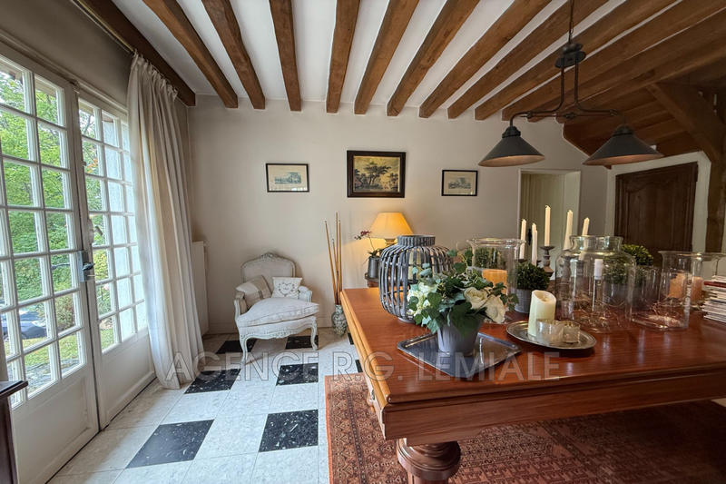 Maison - 145 m² - 5 pièces