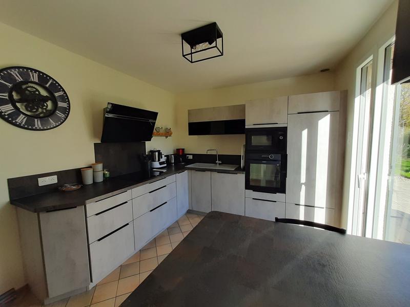 Maison - 111 m² - 5 pièces