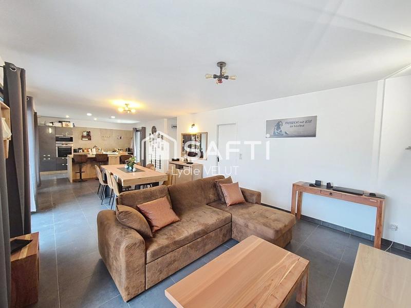 Maison - 110 m² - 4 pièces