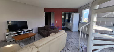 Appartement - 102 m² - 5 pièces