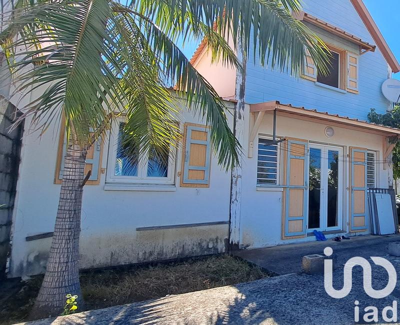 Maison - 96 m² - 5 pièces