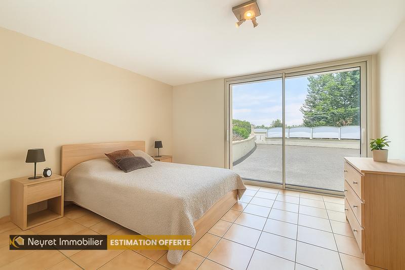 Maison - 145 m² - 7 pièces