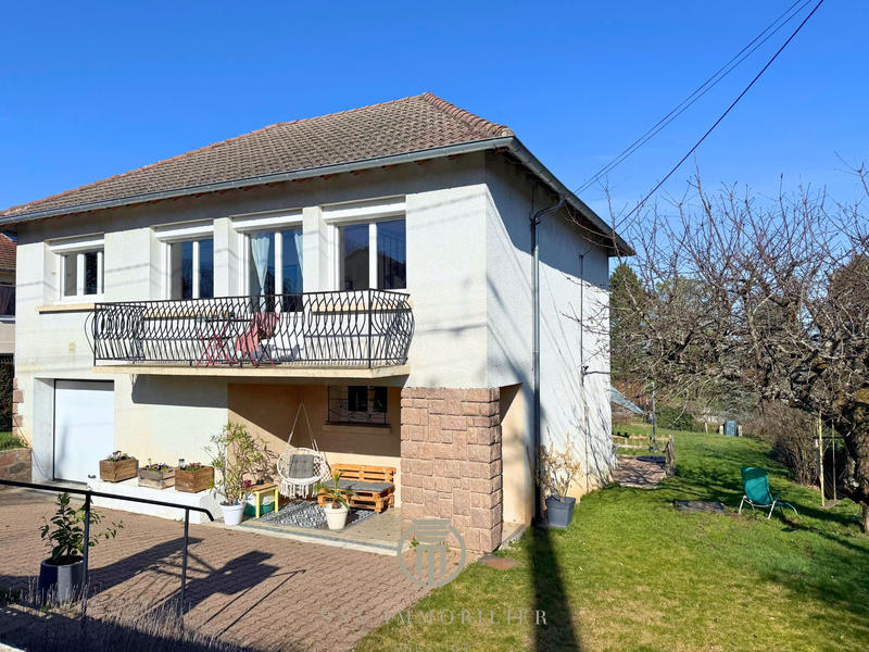 Maison - 93 m² - 4 pièces