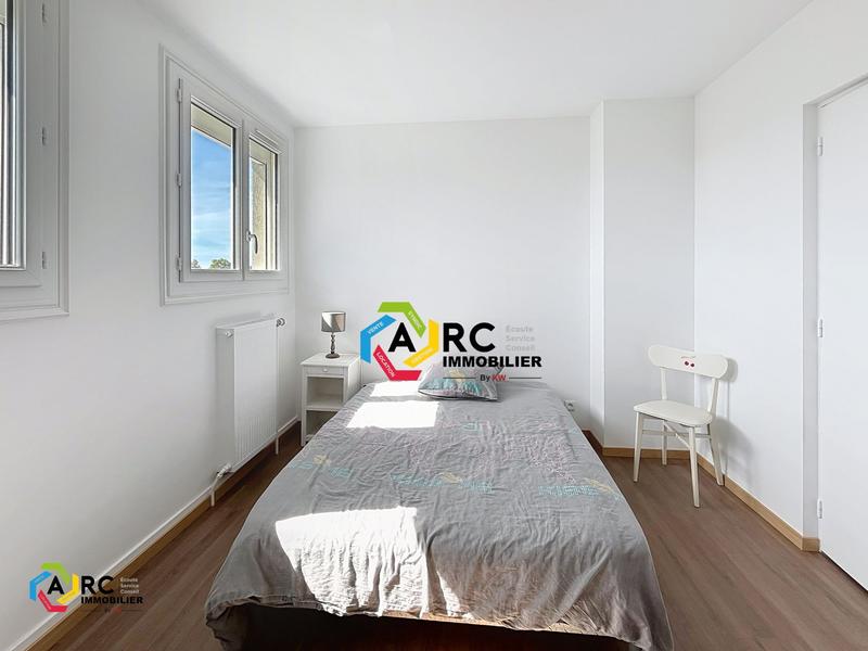 Maison - 121 m² - 5 pièces