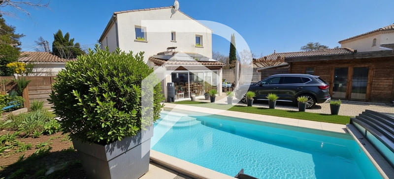 Maison - 120 m² - 4 pièces