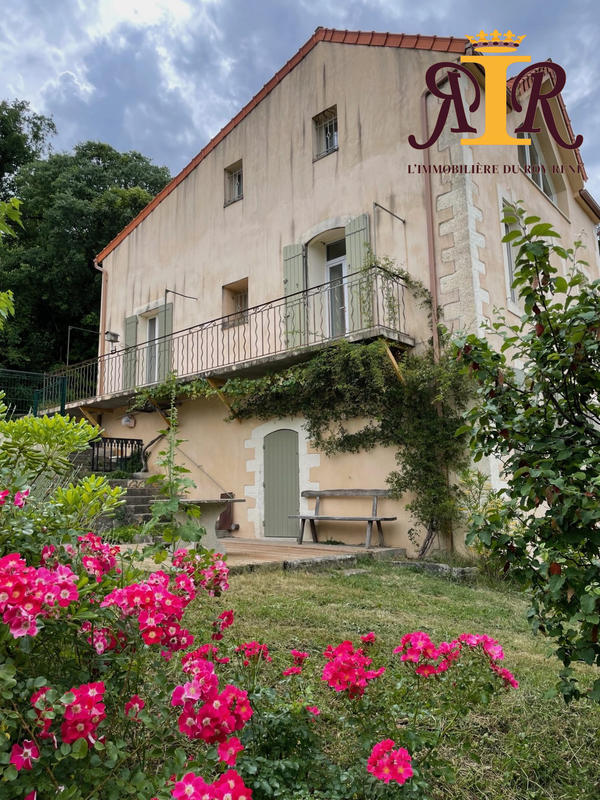 Maison ancienne - 160 m² - 6 pièces