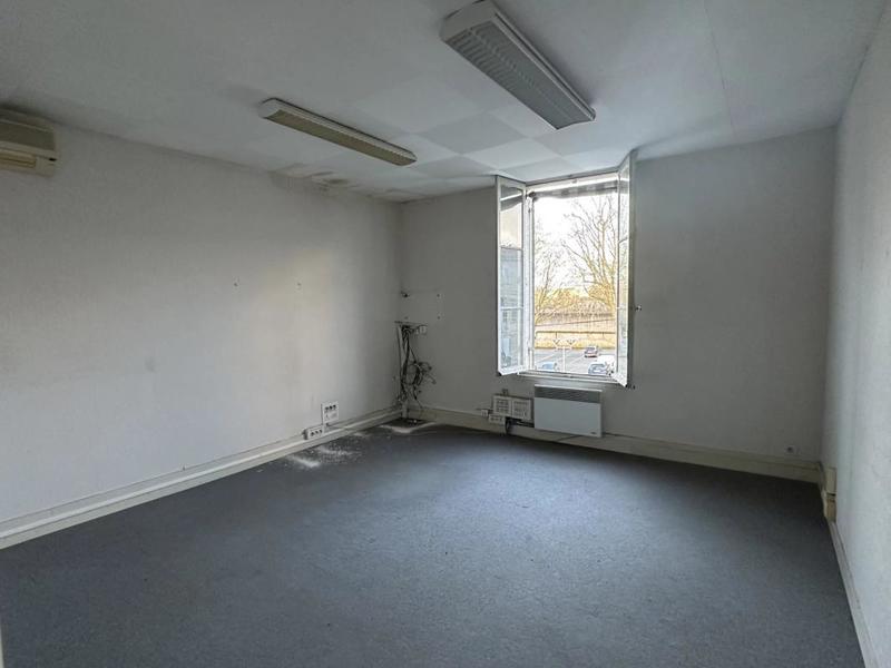 Maison de ville - 280 m² - 9 pièces