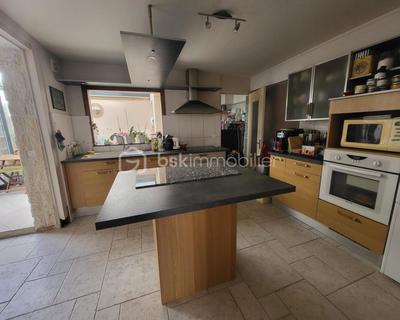 Maison de ville - 130 m² - 4 pièces