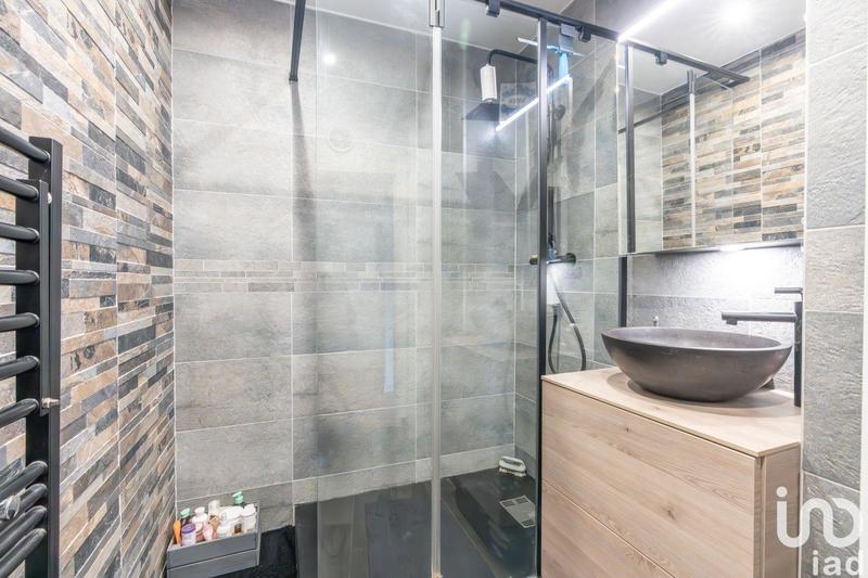 Appartement - 103 m² - 5 pièces