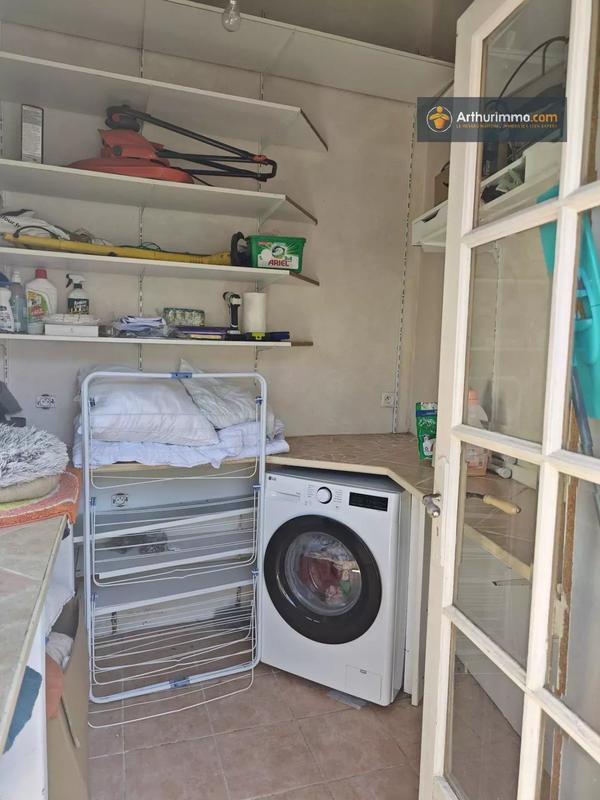 Immeuble - 169 m² - 7 pièces