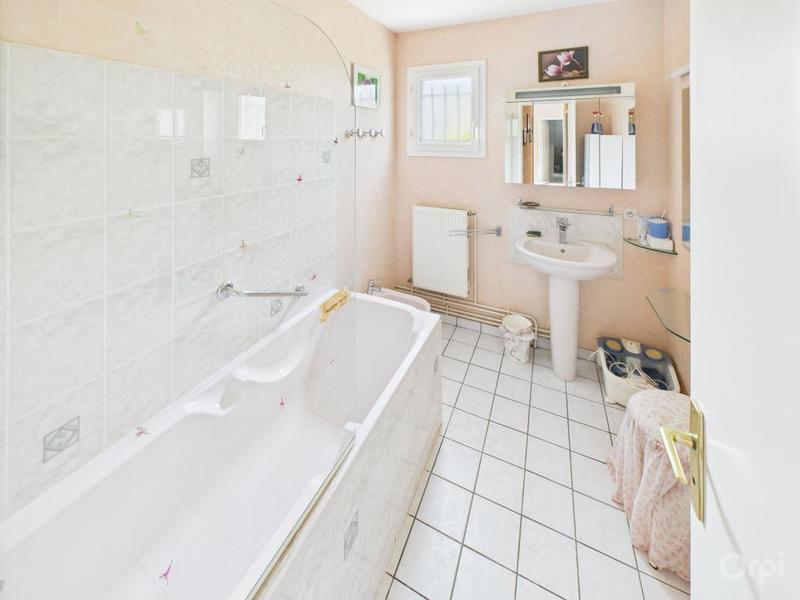 Maison - 120 m² - 4 pièces