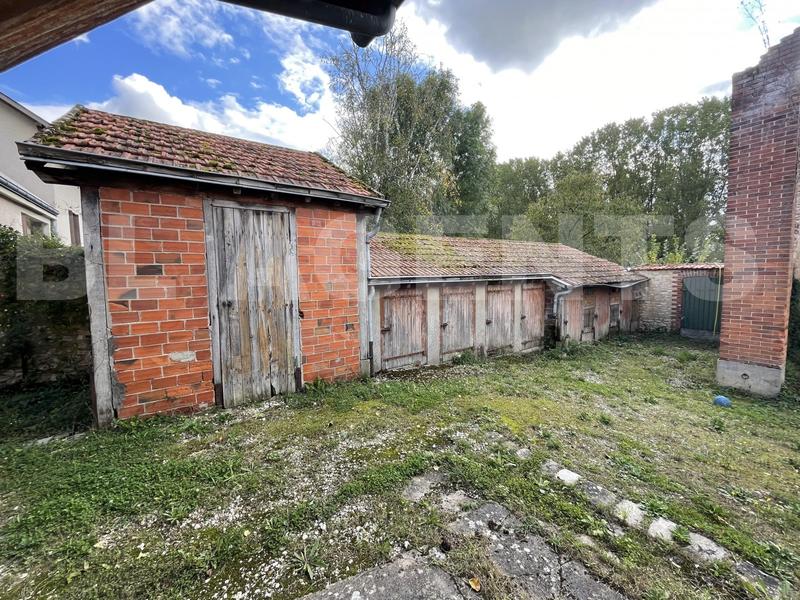 Maison - 200 m² - 8 pièces