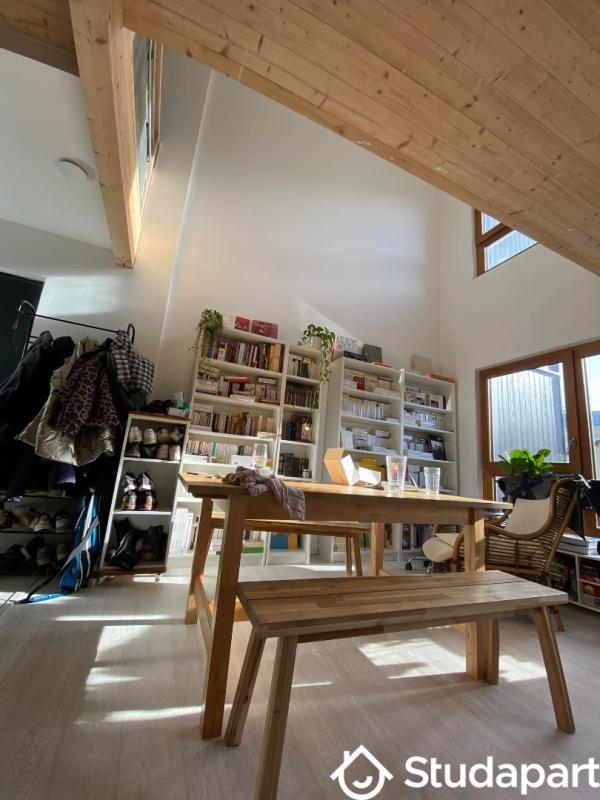 Chambre - 13 m² - 1 pièce