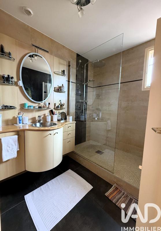 Maison - 106 m² - 5 pièces