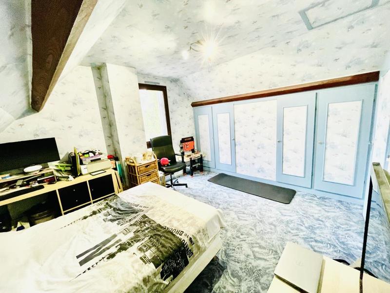 Maison - 113 m² - 6 pièces