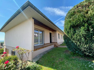 Maison - 135 m² - 6 pièces