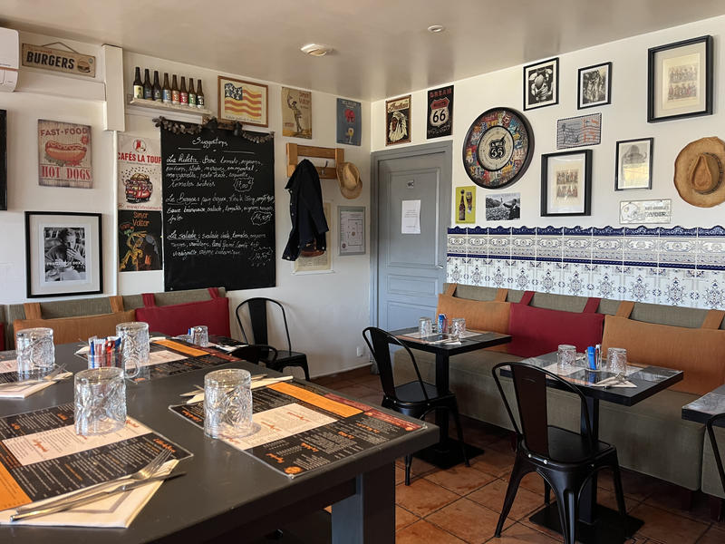 Fonds de commerce - Magasins - 63 m²