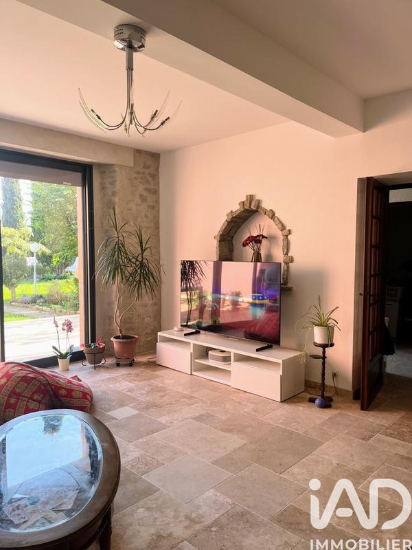 Maison - 475 m² - 13 pièces