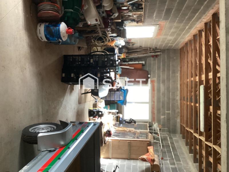 Maison de maîtres - 222 m² - 8 pièces