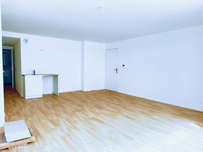 Studio - 37 m² - 1 pièce