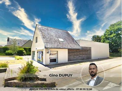 Local commercial - 270 m² - 12 pièces