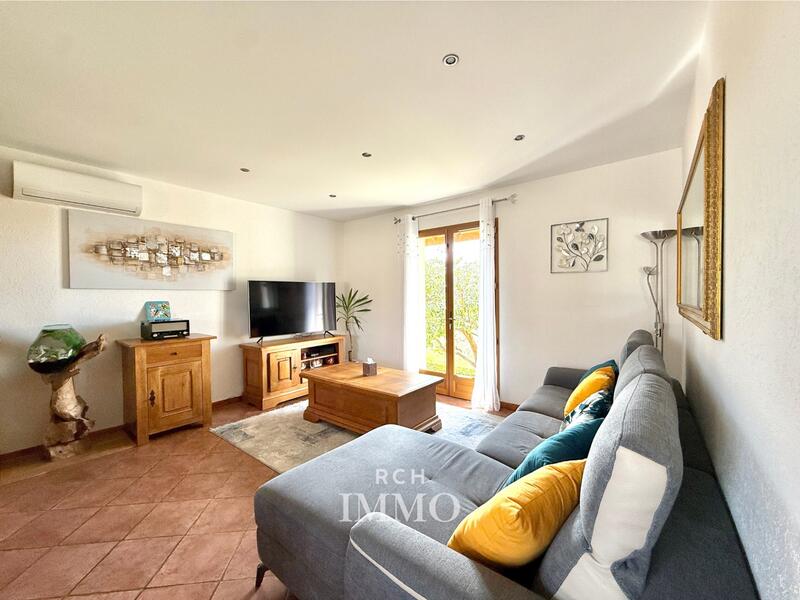 Maison traditionnelle - 121 m² - 5 pièces