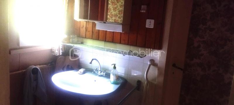 Maison - 220 m² - 6 pièces