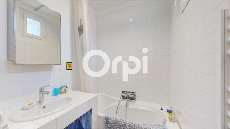 Maison - 158 m² - 5 pièces