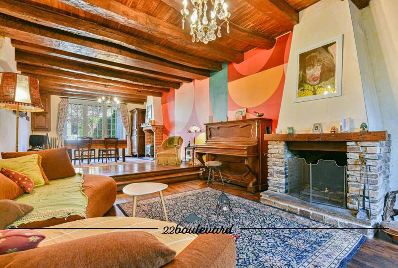 Maison ancienne - 193 m² - 7 pièces