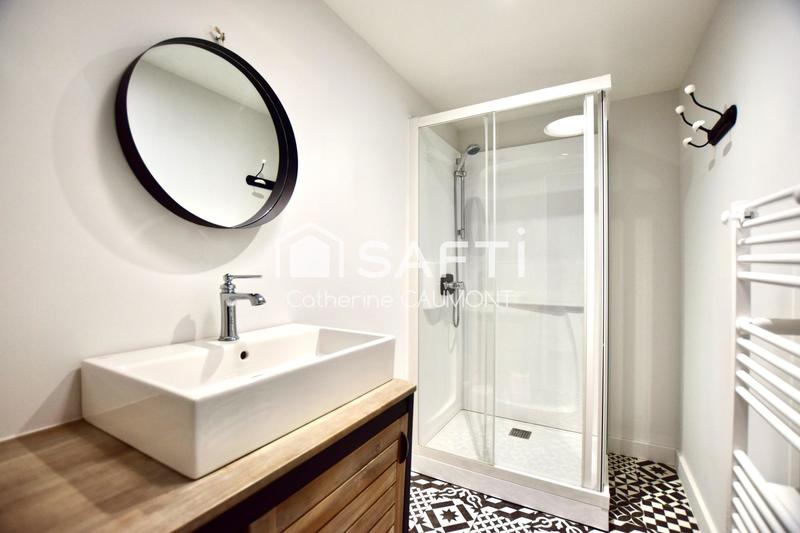 Maison - 199 m² - 6 pièces