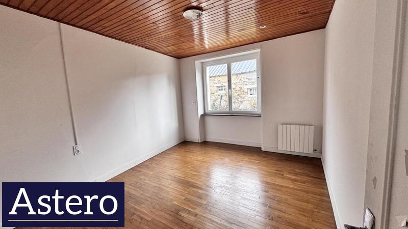 Maison de campagne - 90 m² - 3 pièces