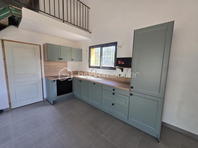 Maison - 76 m² - 4 pièces