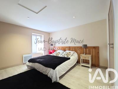 Maison - 129 m² - 6 pièces