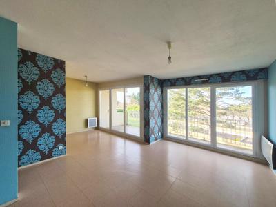 Appartement - 81 m² - 4 pièces