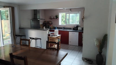 Appartement - 81 m² - 3 pièces